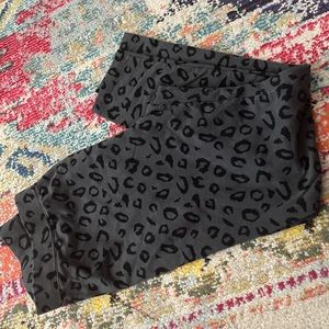 Style & Co leopard leggings